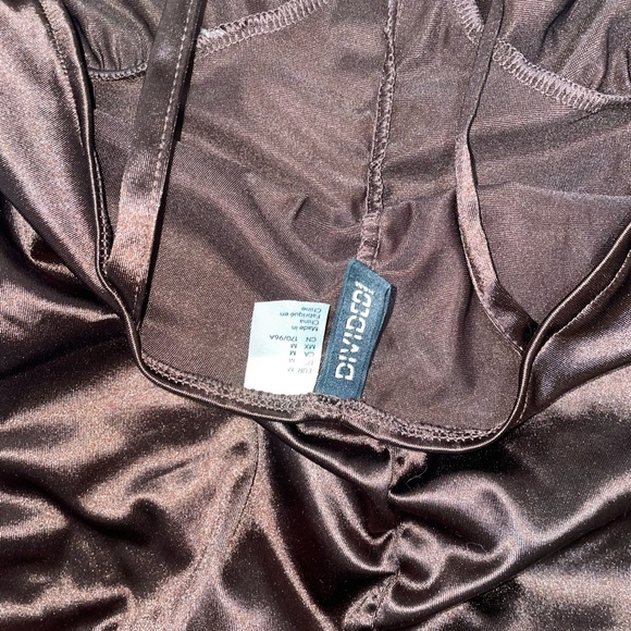 NWOT Deep Brown Ruched Mini Dress - Medium/Small Flattering Silky​ - Picture 6 of 6